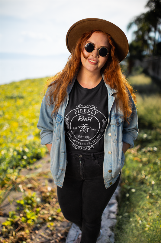 Firefly Resort - Light text - T-Shirt